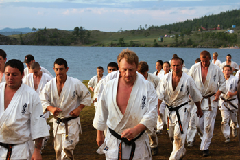 russian_baikal_lake_summer_camp-2.JPG