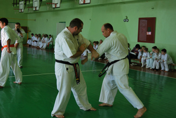 9b.jpg