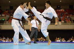 軽重量級決勝戦／中島千博vs.石塚悠太郎