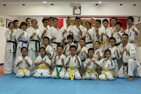 杉村多一郎師範が中国・上海合宿で指導